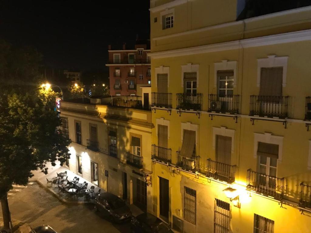 Hostal Puerta Carmona Seville Luaran gambar
