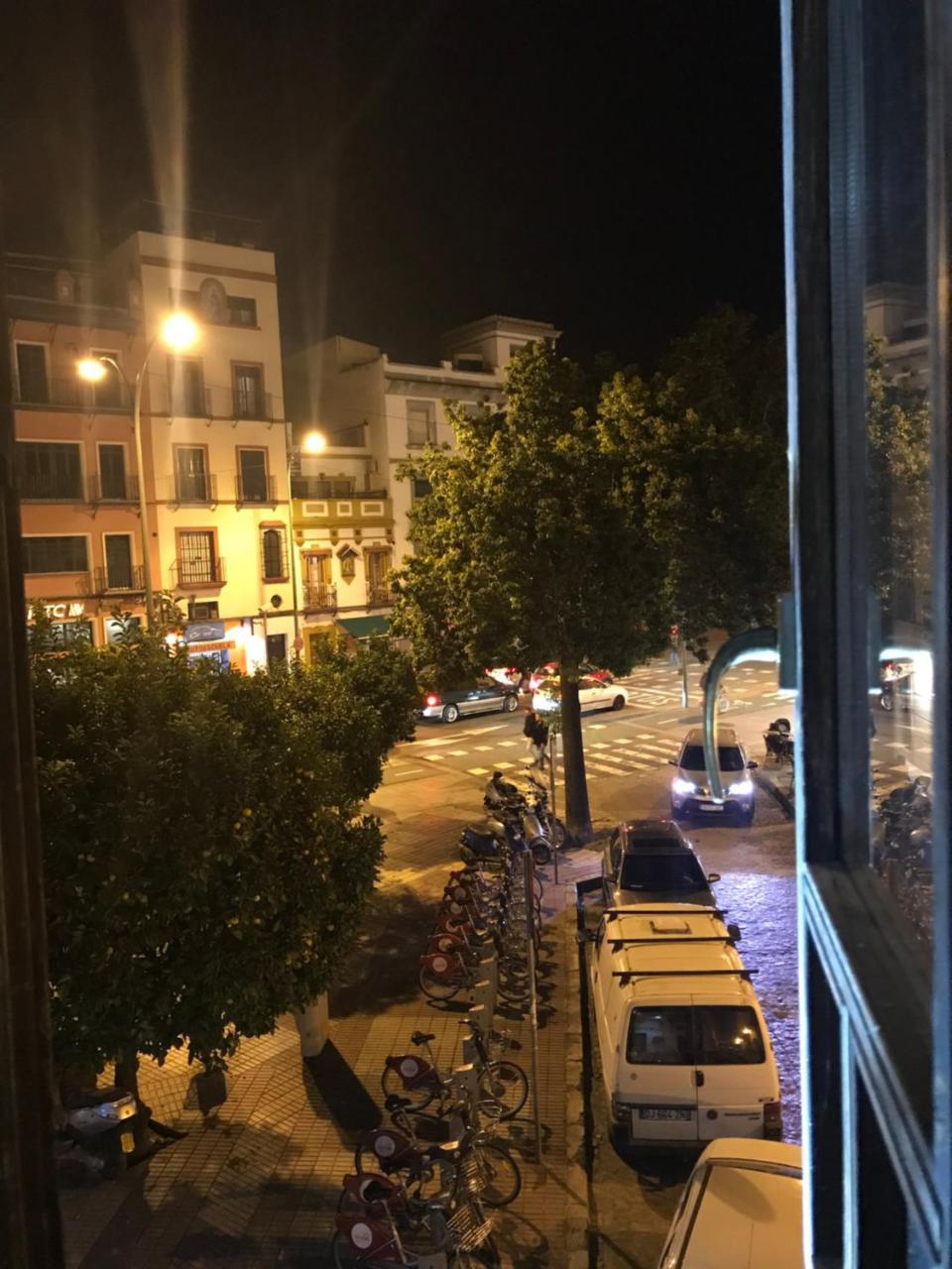 Hostal Puerta Carmona Seville Luaran gambar